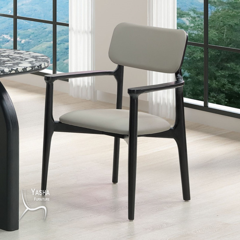 B480-02 莉迪亞雙扶手實木餐椅(L10)(黑)