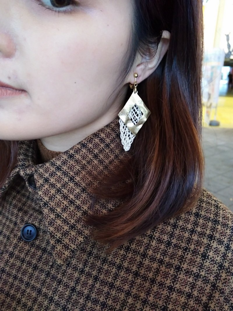 菱形黄铜&蕾丝叶儿复古耳环
