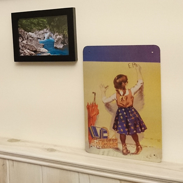 少女情懷復古鐵板畫