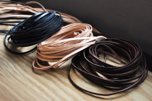 Leather Lace 手縫皮線 3mm 自然色