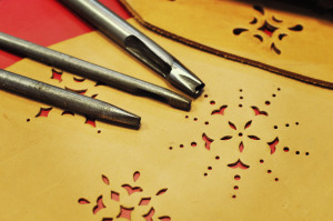 Filigree Punch 一般花斬