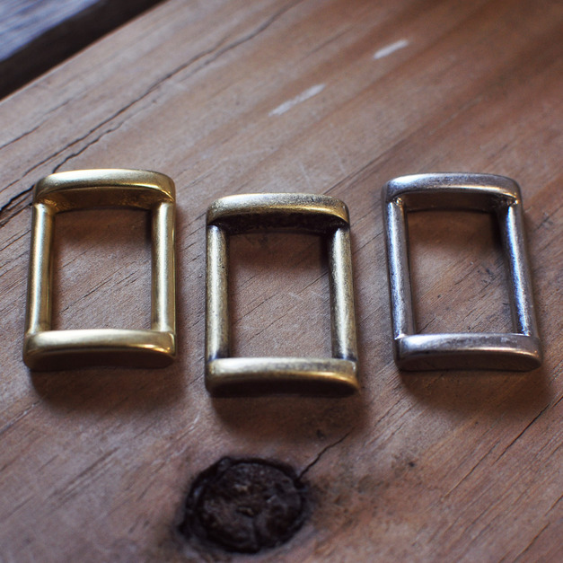 Link 25mm 黃銅 方形吊耳 方環