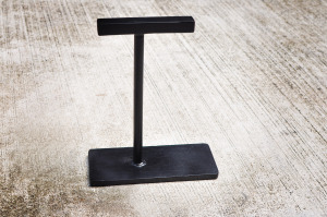 Long T - Frame 皮革高腳打台