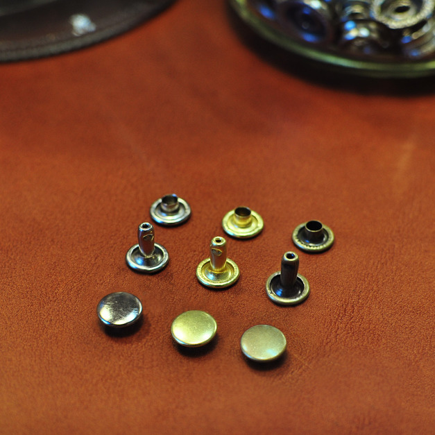 Rivet 10x10 黃銅固定釦/鉚釘