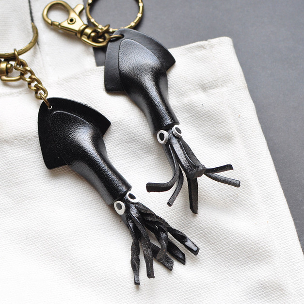【手作材料包】⎜小動物系列⎟Black Squid Keychain 小魷魚吊飾