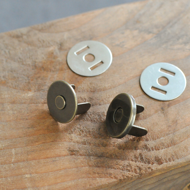 Magnetic Snap 18mm 台製 雙折腳磁釦 插式磁釦 青古銅