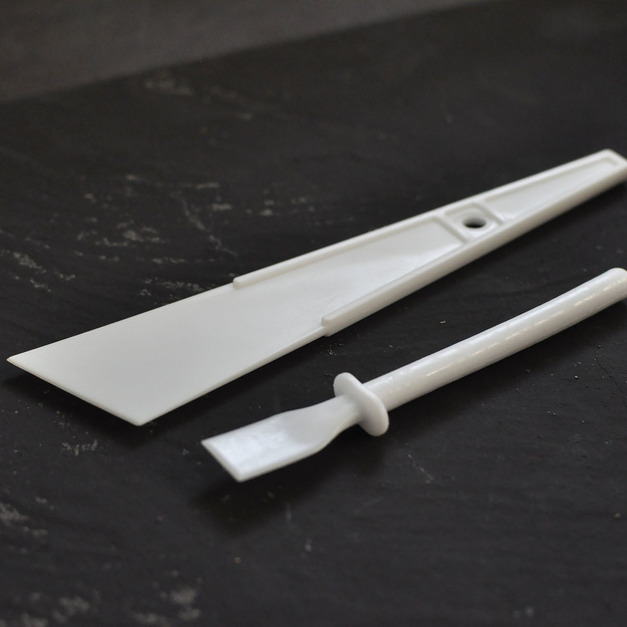 Plastic Gumming Glue Paste 上膠片 小刮板