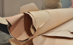 義大利原色半牛 植鞣牛皮 全張 【請私訊訂購】