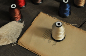 Polyester Sewing Machine Threads 縫紉機車線系列 8 Color 皮革專用車縫線 繡線 4股 4core