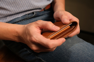 訂製義大利植鞣短夾 3色選擇 黑/軍綠/棕 免費壓印英文字