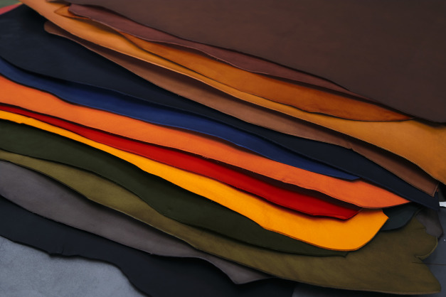 【新色到貨】VC系列 義大利平光 植鞣中軟牛皮 18色 30x30cm