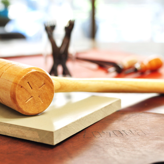 Wooden Hammer & Rubber Sheets Set 木槌/ 膠板