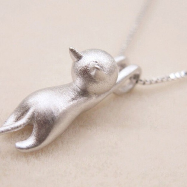 s925純銀貓咪吊墜含鏈與盒子 +NT409