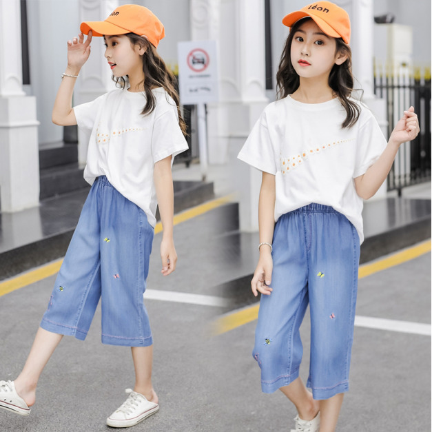 2021夏裝韓版中大童天絲棉刺繡寬版牛仔七分褲(蜜蜂款)