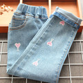 2021秋裝韓版中大童愛心刺繡休閒牛仔褲(2色)_6