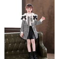 2021冬款加厚中大童小香風黑白格蝴蝶結中長款大衣/外套_5