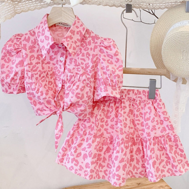 2022夏裝韓版粉色豹紋綁帶襯衫+花邊短裙二件套裝(現貨)110