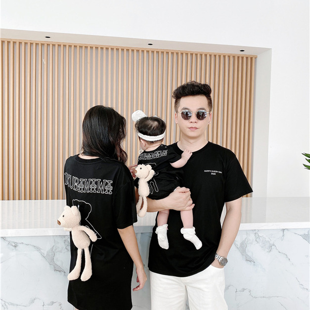 2022夏裝韓版可愛小熊玩偶短袖T恤/包屁衣/上衣/親子裝(黑色)現貨