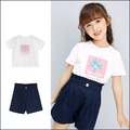 2022夏裝韓版中大童花朵上衣+高腰短褲二件套裝(白色)