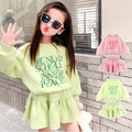 2022秋款韓版中大童英文字母套頭上衣+短裙二件套(2色)