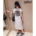 夏款韓版中大童字母開叉休閒長裙(黑/白)_1
