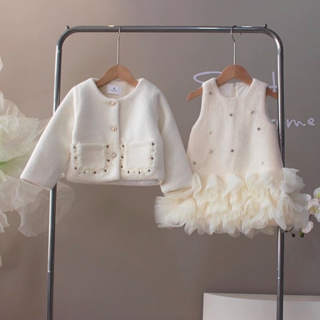 冬款韓版小香風仿貂絨毛外套+蓬蓬背心裙二件套裝(米白色)