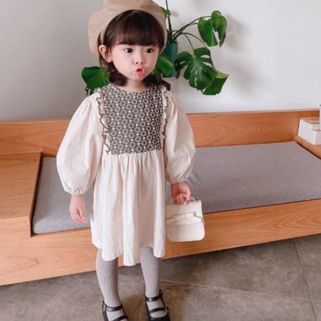 秋冬款韓版蕾絲花邊小碎花娃娃裝/連衣裙