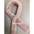 韓國優雅細條瀨兔毛交叉圍巾_9