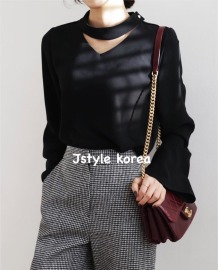 預購A單扣個性簍空小V挺版襯衫