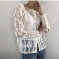 預購A 浪漫蕾絲鏤空刺繡宮廷袖襯衫_4