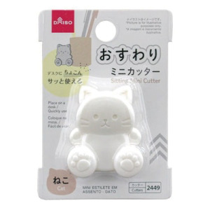 帶磁坐姿貓咪迷你美工刀(顏色隨機)