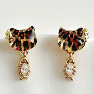 復古豹紋小貓吊墜耳環一對