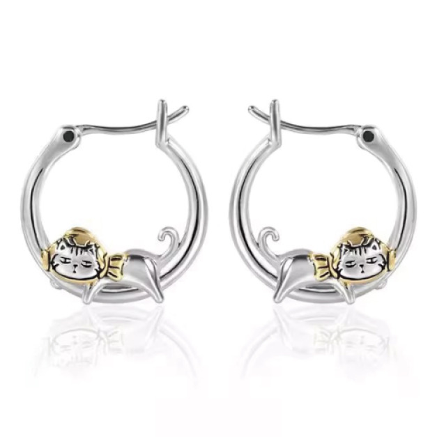 慵懶包裹貓咪小耳環