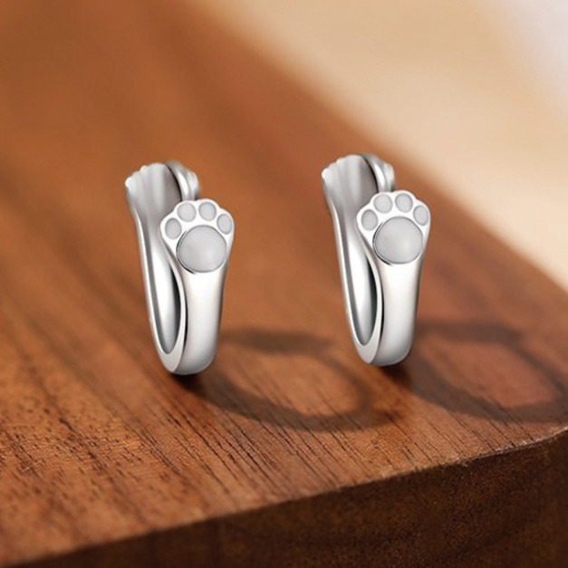 純銀貓爪耳環一對