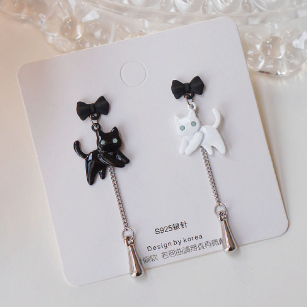黑白貓咪蝴蝶結耳環(兩款可選)