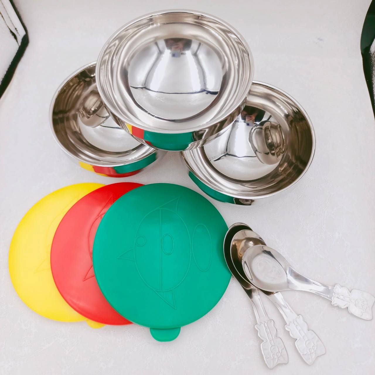 正304不鏽鋼餐具一套(塑膠蓋)｜智匯幼教