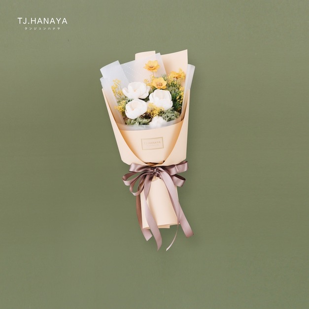 索拉雞蛋花畢業花束｜暮野