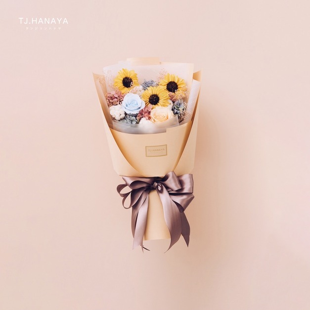 索拉向日葵畢業花束｜仲夏
