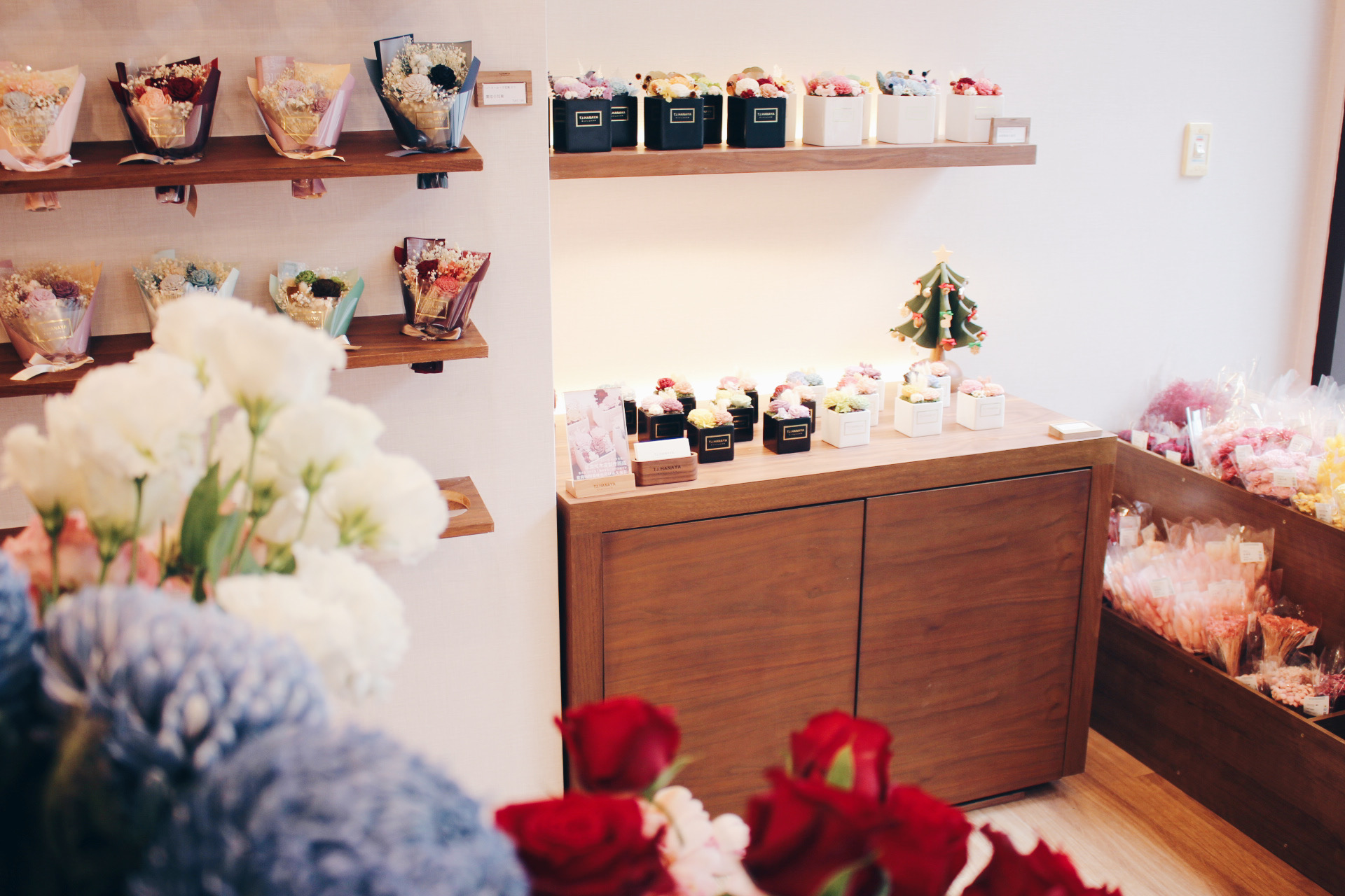 白色情人節花店推薦-白色情人節送花-情人節花店