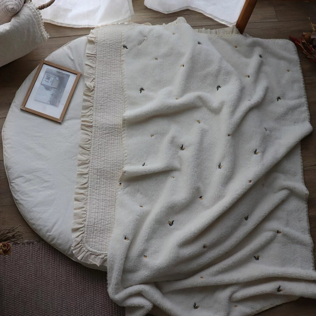 【Trick Holic】檸檬刺繡毛毯-70x85cm