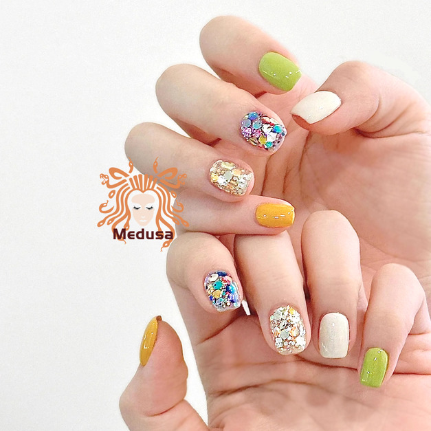 美杜莎 穿戴甲 夏日冰砂 美甲F （可訂作足甲） （預設 短方圓款約1.3 cm）