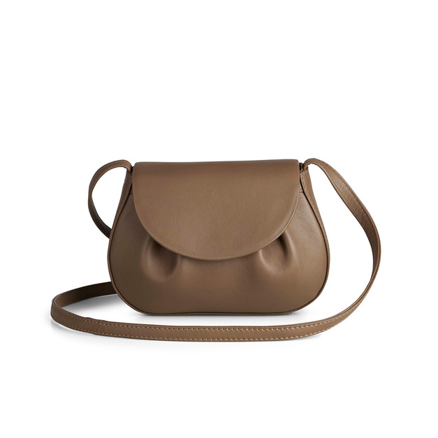 MARKBERG Bethany 丹麥手工牛皮個性貝瑟尼半圓掀蓋馬鞍包 肩背包 斜背包 側肩包 真皮包 (卡拉梅爾駝)