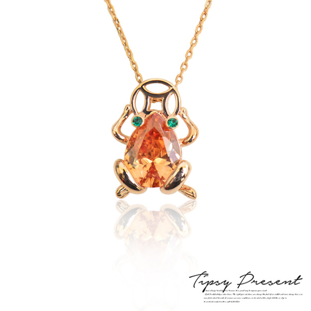 項鍊 鍍18K金 飽色頂級鋯石 吻鑽青蛙 微醺．禮物