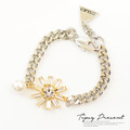 正韓空運 手鍊 高級水鑽 合金鍍K金 帥氣水鑽太陽花 手鍊 微醺禮物