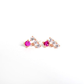 正韓 925銀針 三顆白鋯 垂墜桃紅色圓鋯 可愛精緻 耳針 耳環  微醺。禮物 (可改耳夾)