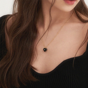 NOONOO FINGER HEART ONYX NECKLACE 黑 縞瑪瑙 愛心 項鍊 (現貨)