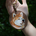 【Emjour】雙面刺繡吊飾 - 秋田犬_2