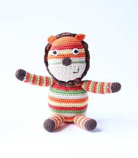 愛抱抱的小獅子