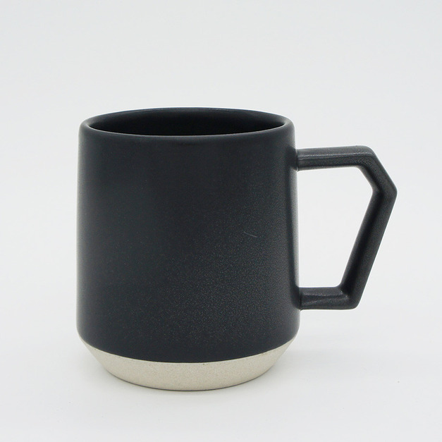 CHIPS mug. 380ml 純黑