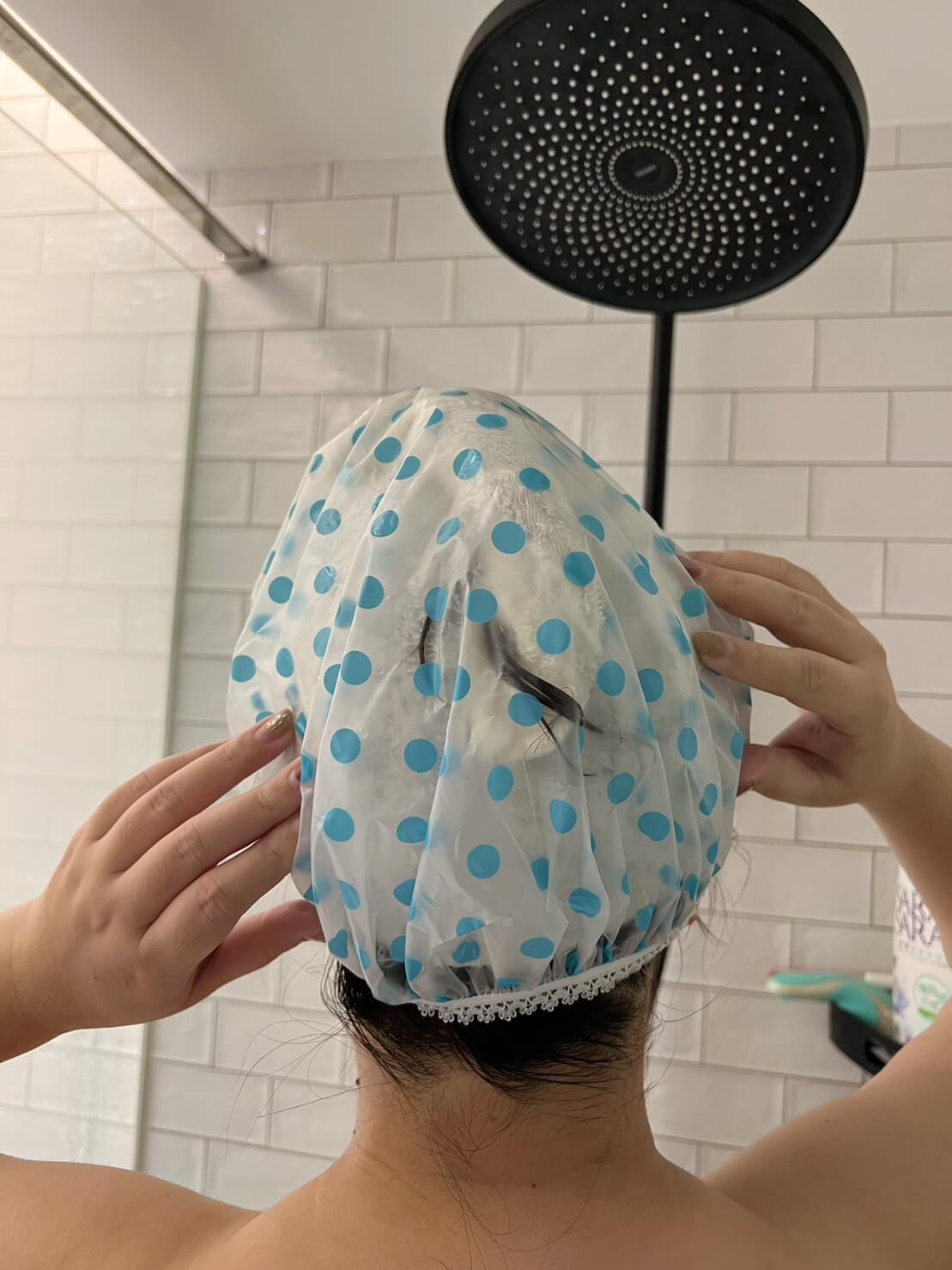 袋上浴帽跟毛巾護髮